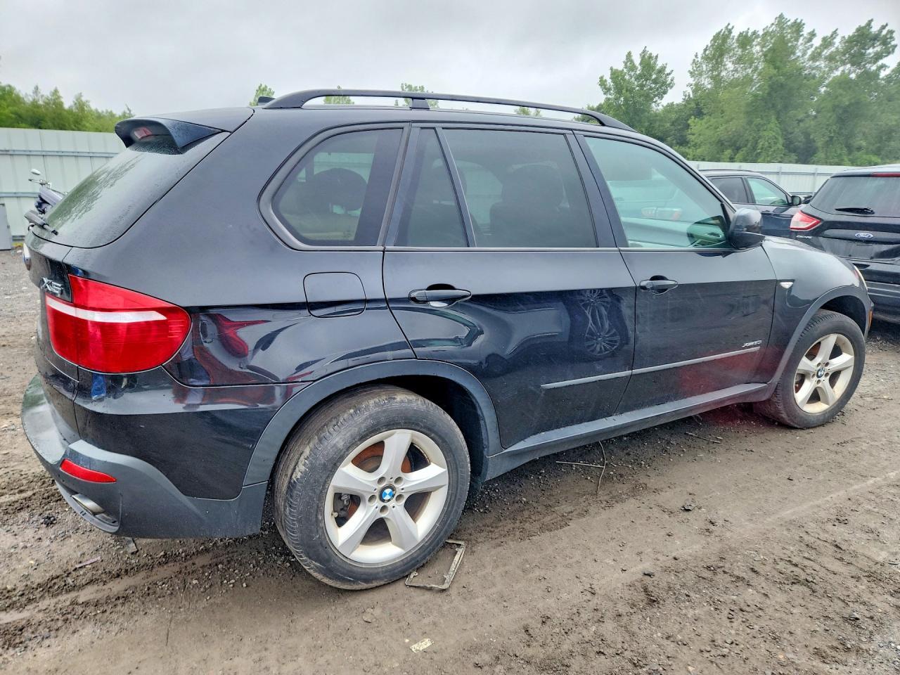 2010 BMW X5 xDrive30I - Image 3