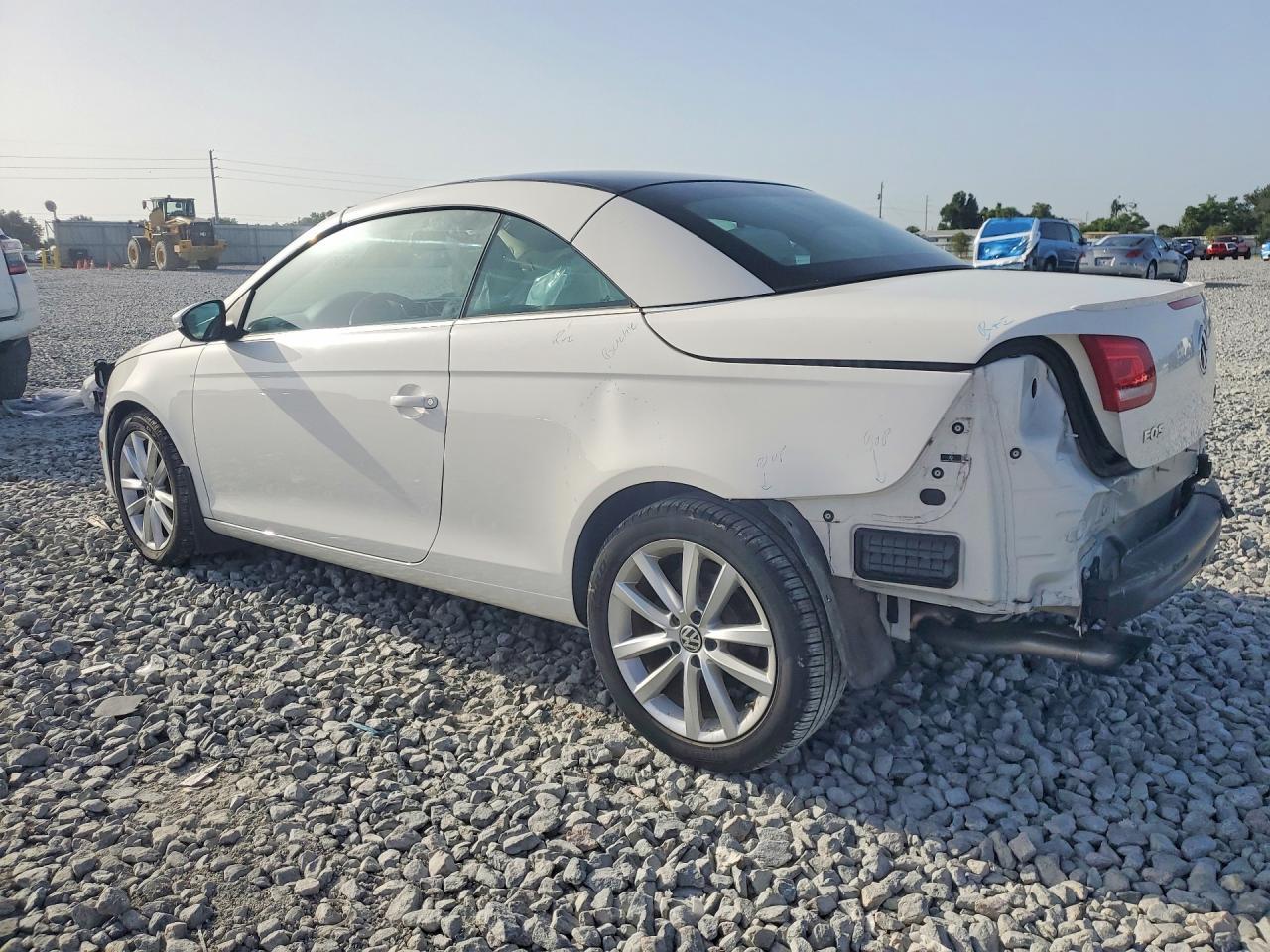 2014 Volkswagen Eos Komfort/Sport - Фото 2