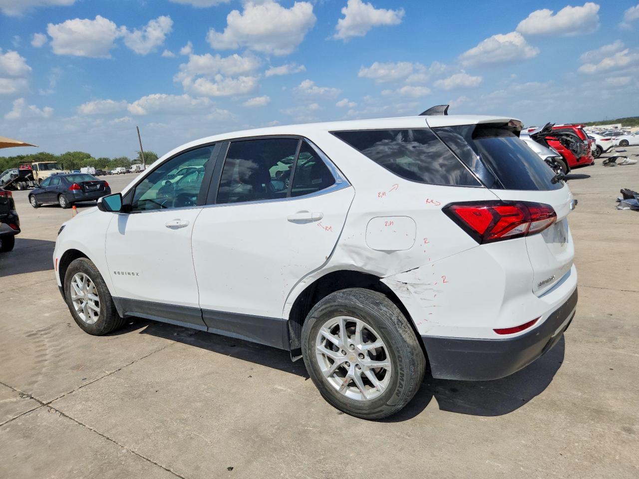 2023 Chevrolet Equinox Lt - Фото 2