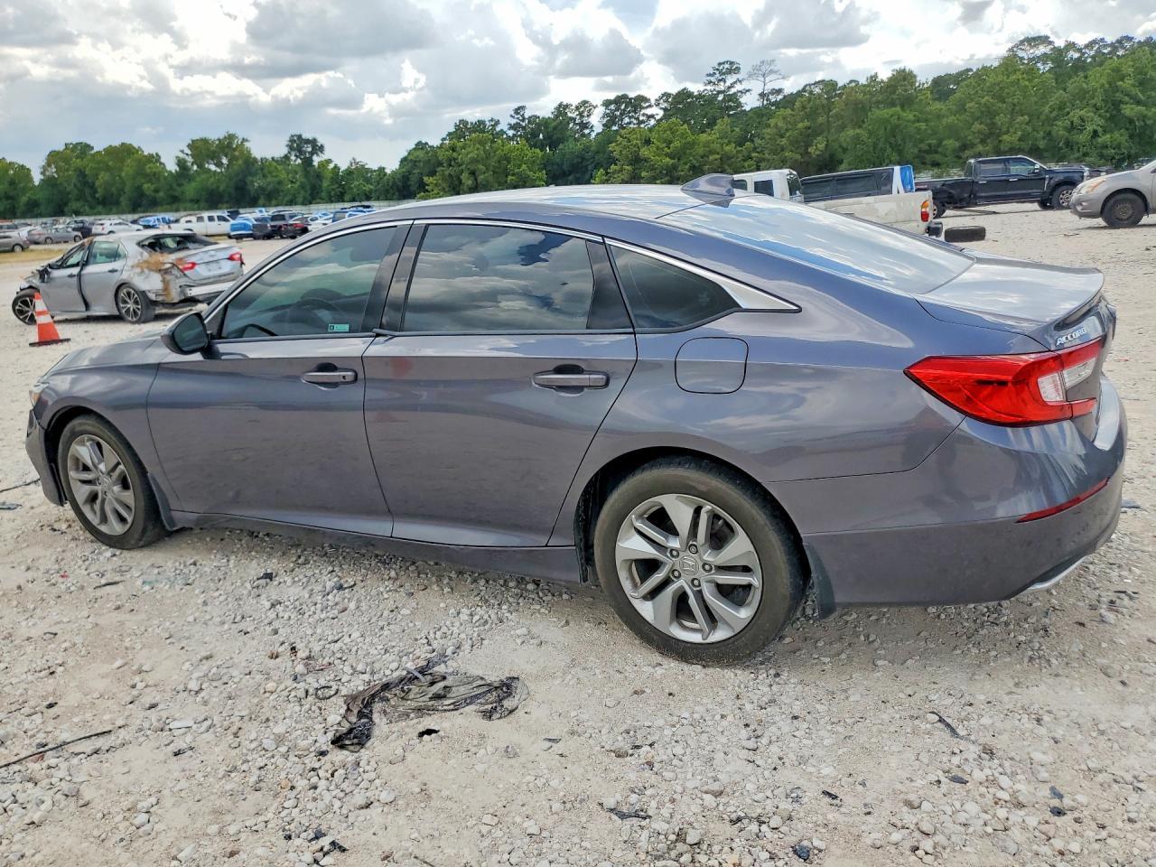 2018 Honda Accord Lx - Фото 2