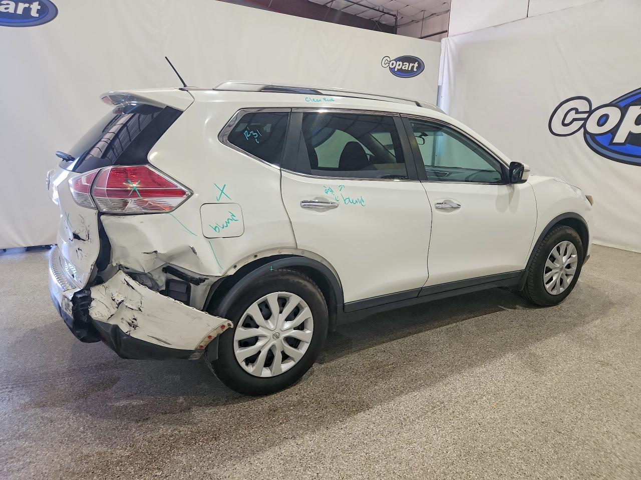 2016 Nissan Rogue S - Image 3