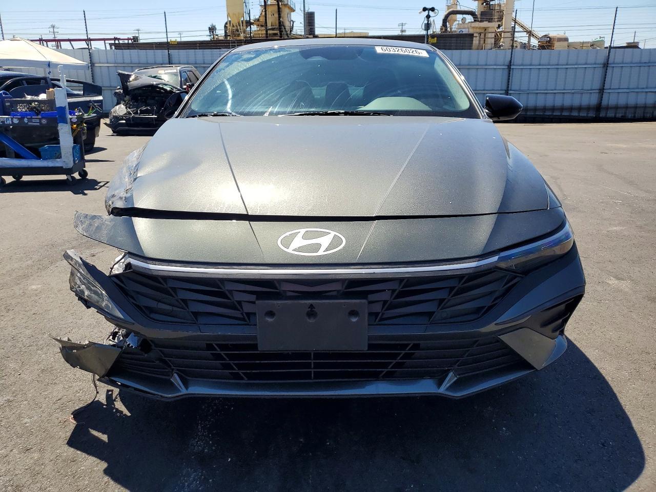 2025 Hyundai Elantra Sel Sport - Фото 5