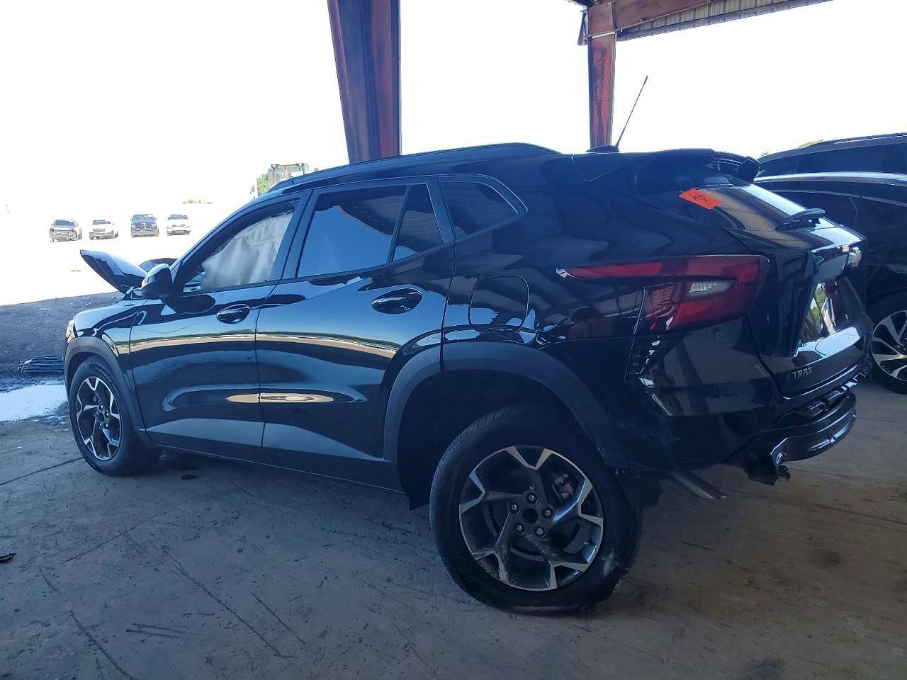 2026 Chevrolet Trax 1Lt - Image 2
