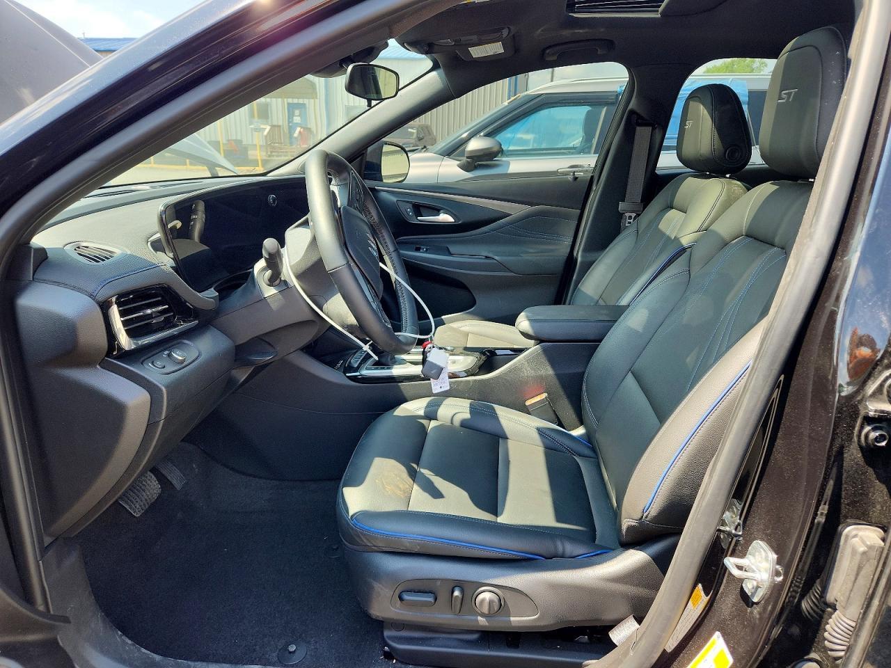 2025 Buick Envista Sport Touring - Фото 7