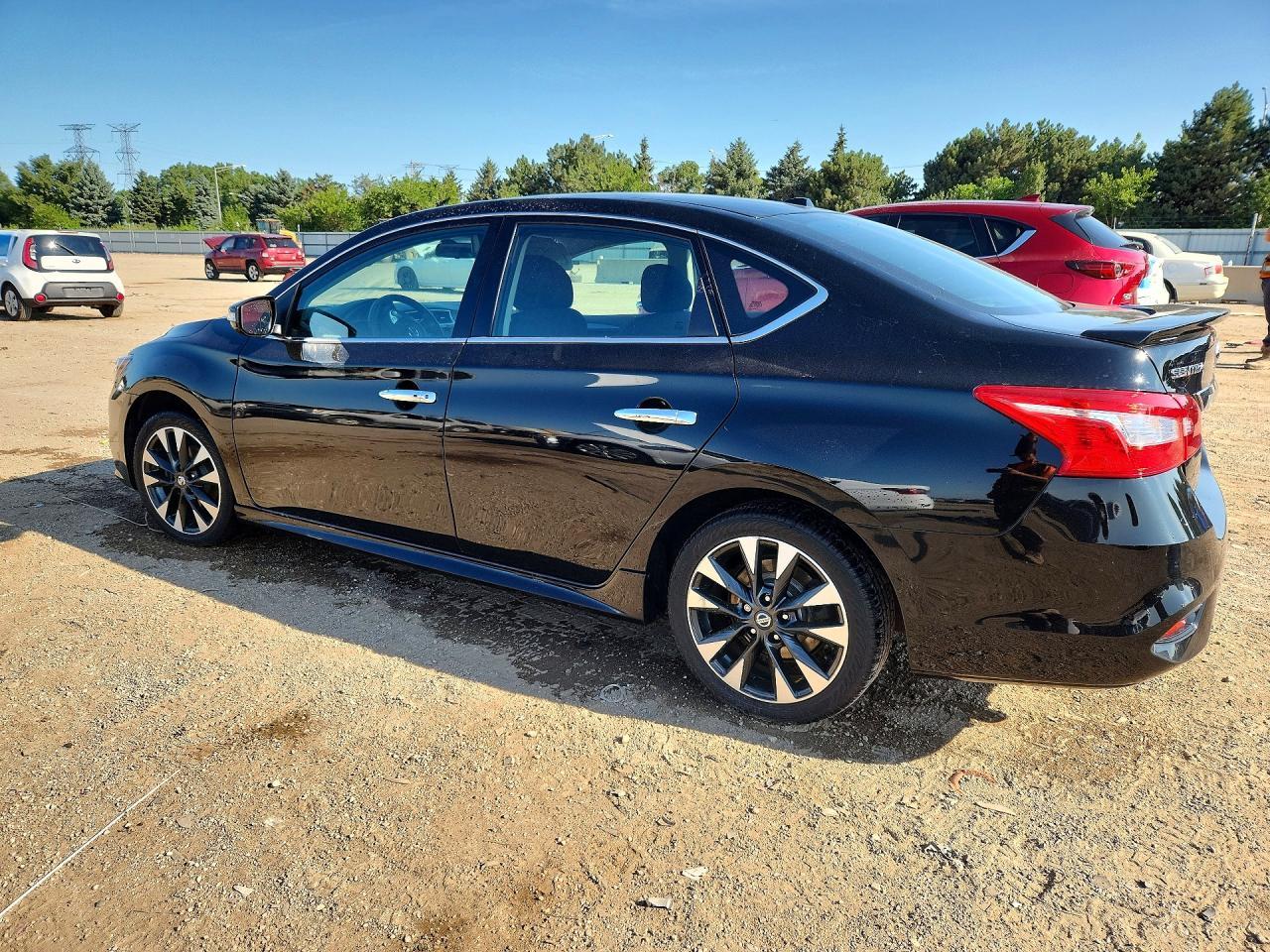 2019 Nissan Sentra Sr - Фото 2