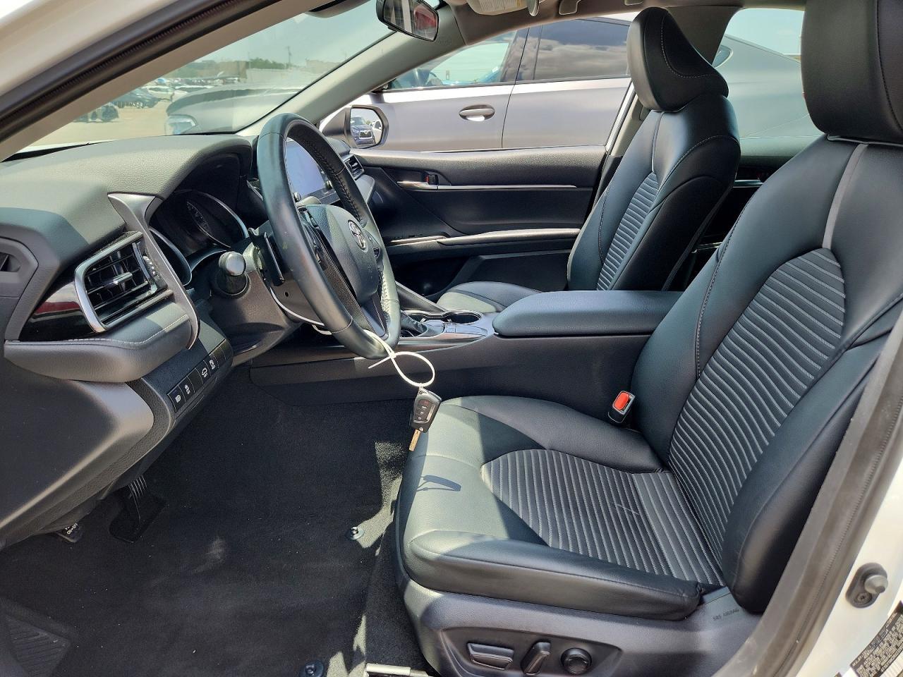 2024 Toyota Camry Se - Image 7