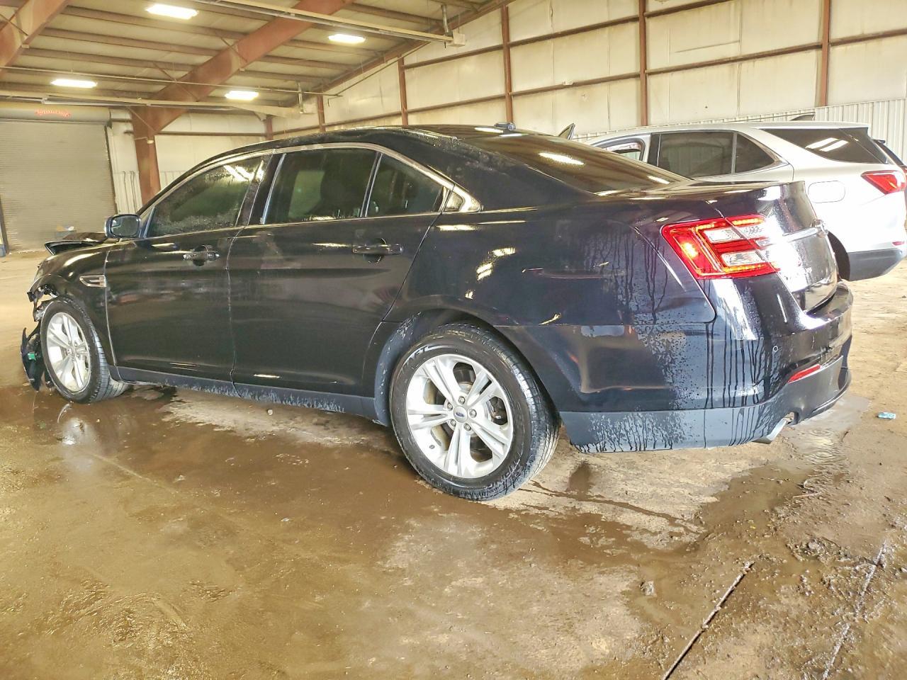 2017 Ford Taurus Sel - Image 2