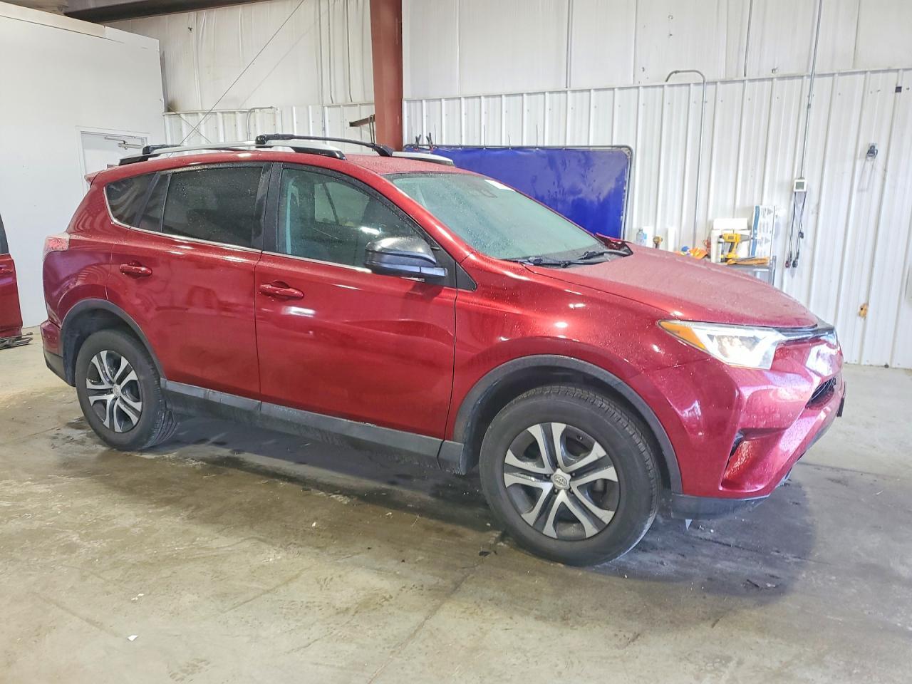 2018 Toyota Rav4 Le - Image 4
