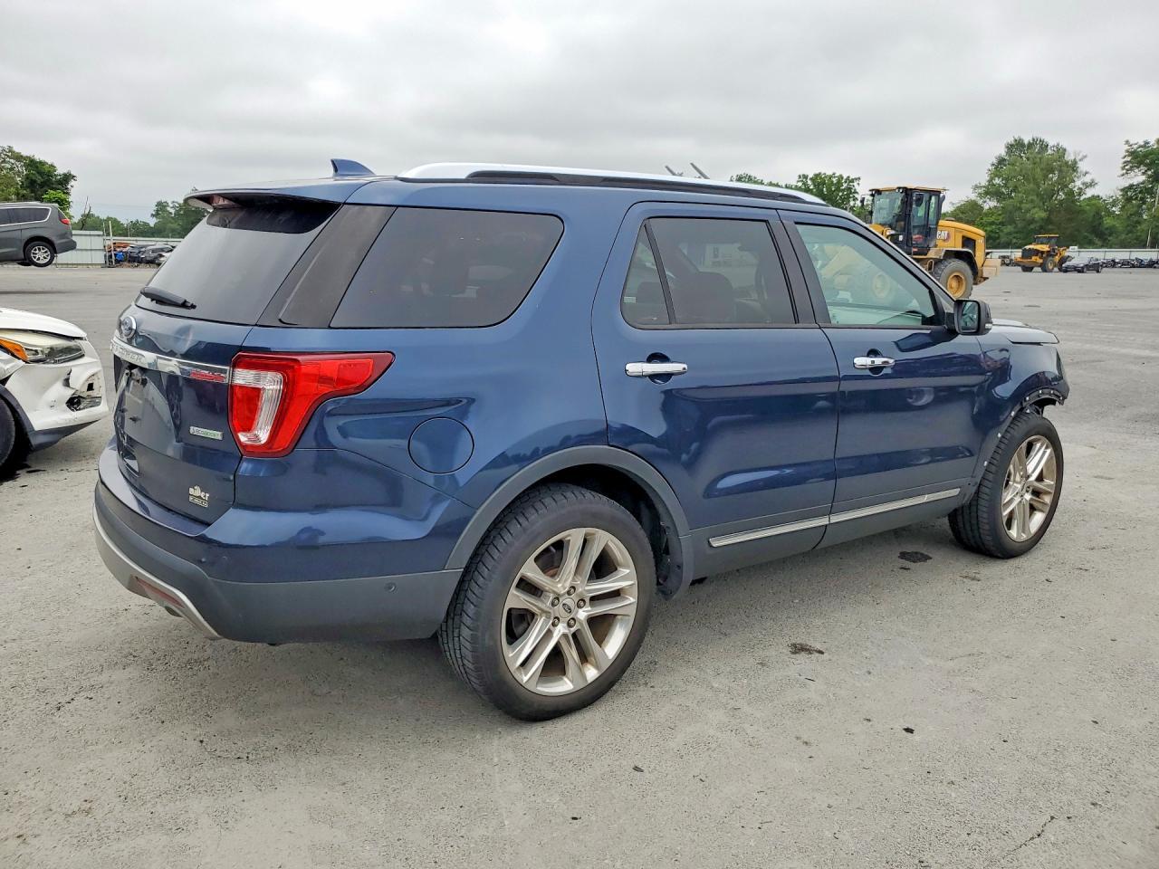 2017 Ford Explorer Limited - Фото 3