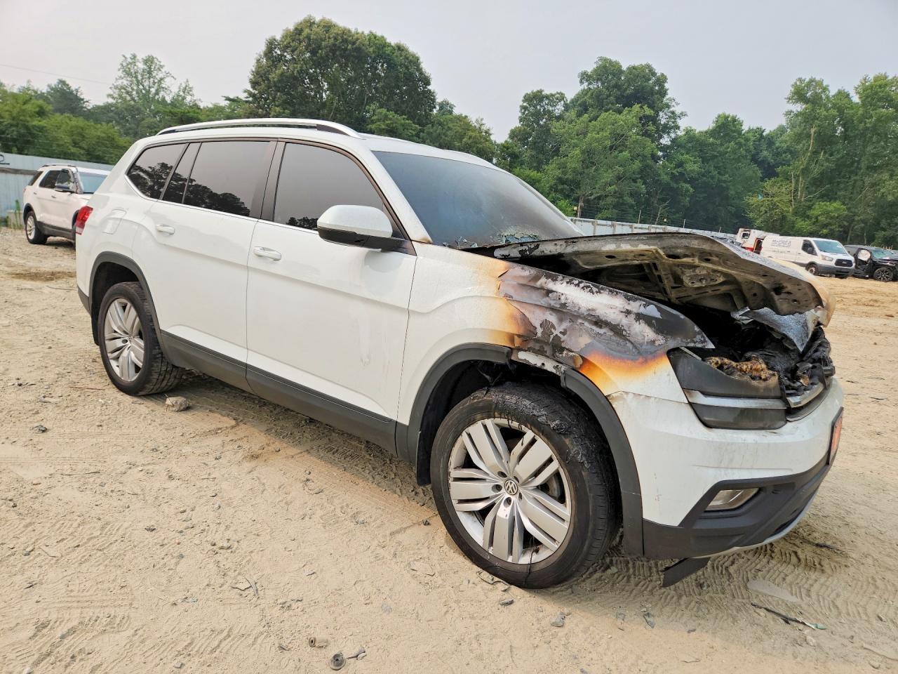 2019 Volkswagen Atlas Se - Фото 4