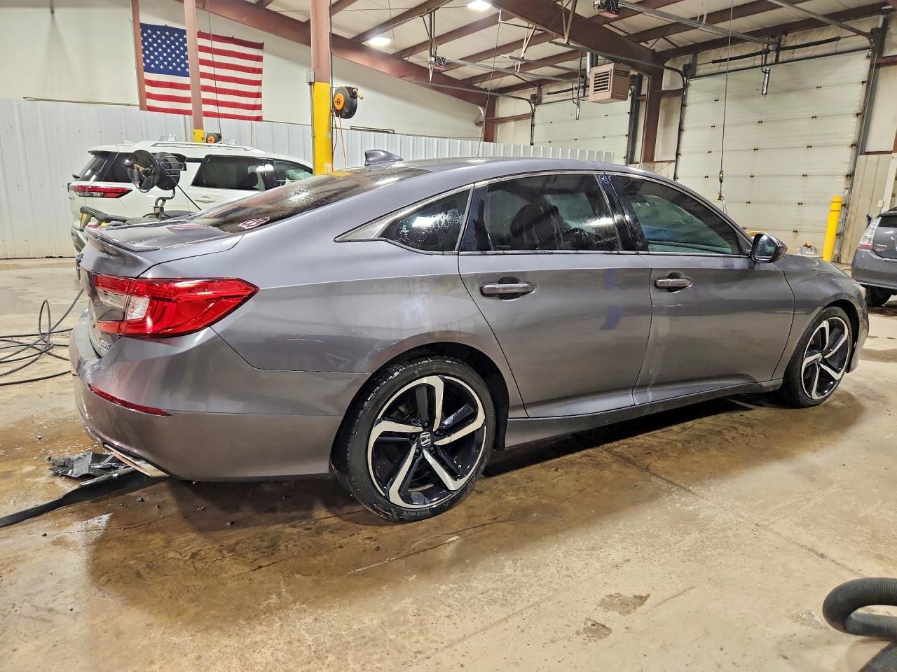 2018 Honda Accord Sport - Фото 3