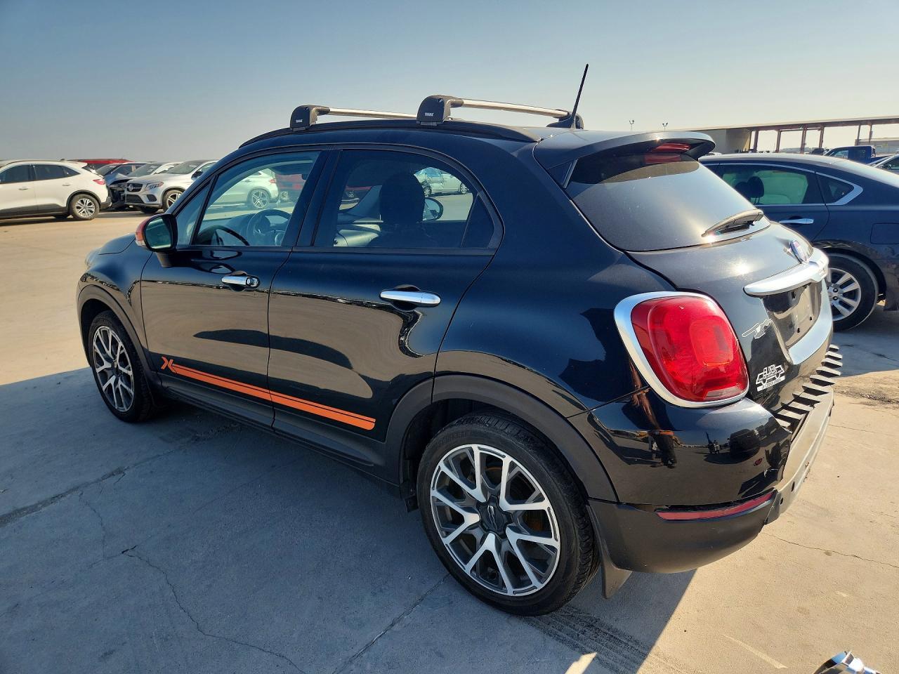 2018 Fiat 500X Trekking - Image 2