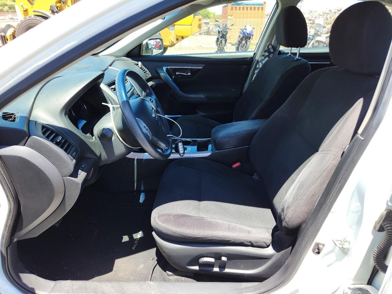 2014 Nissan Altima 2.5 S - Фото 7