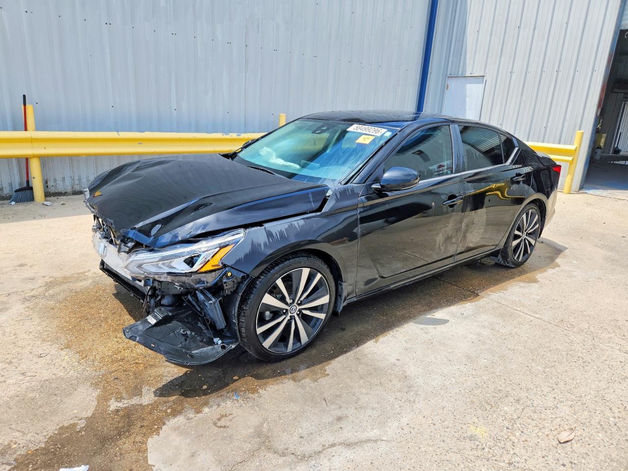 2021 Nissan Altima Sr