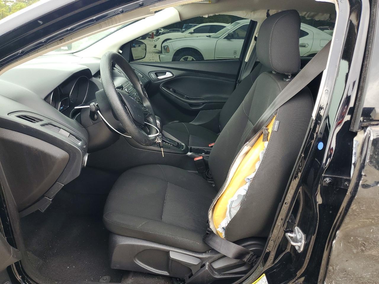 2018 Ford Focus Se - Image 7
