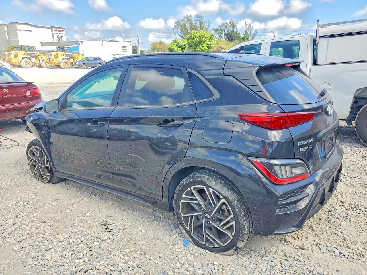 2022 Hyundai Kona N Line - Image 2