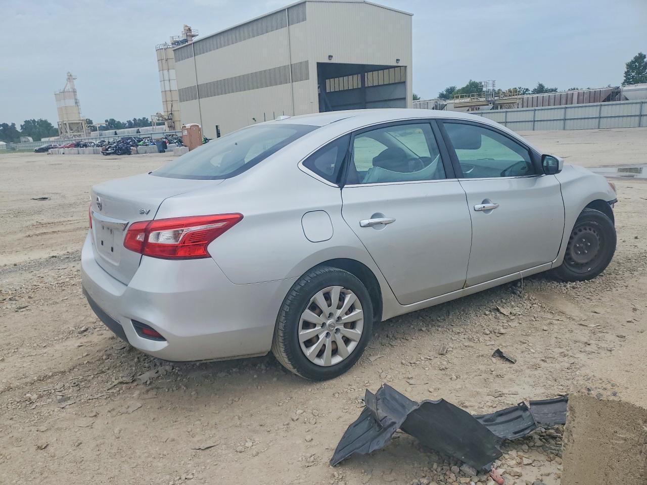 2016 Nissan Sentra Sv - Фото 3