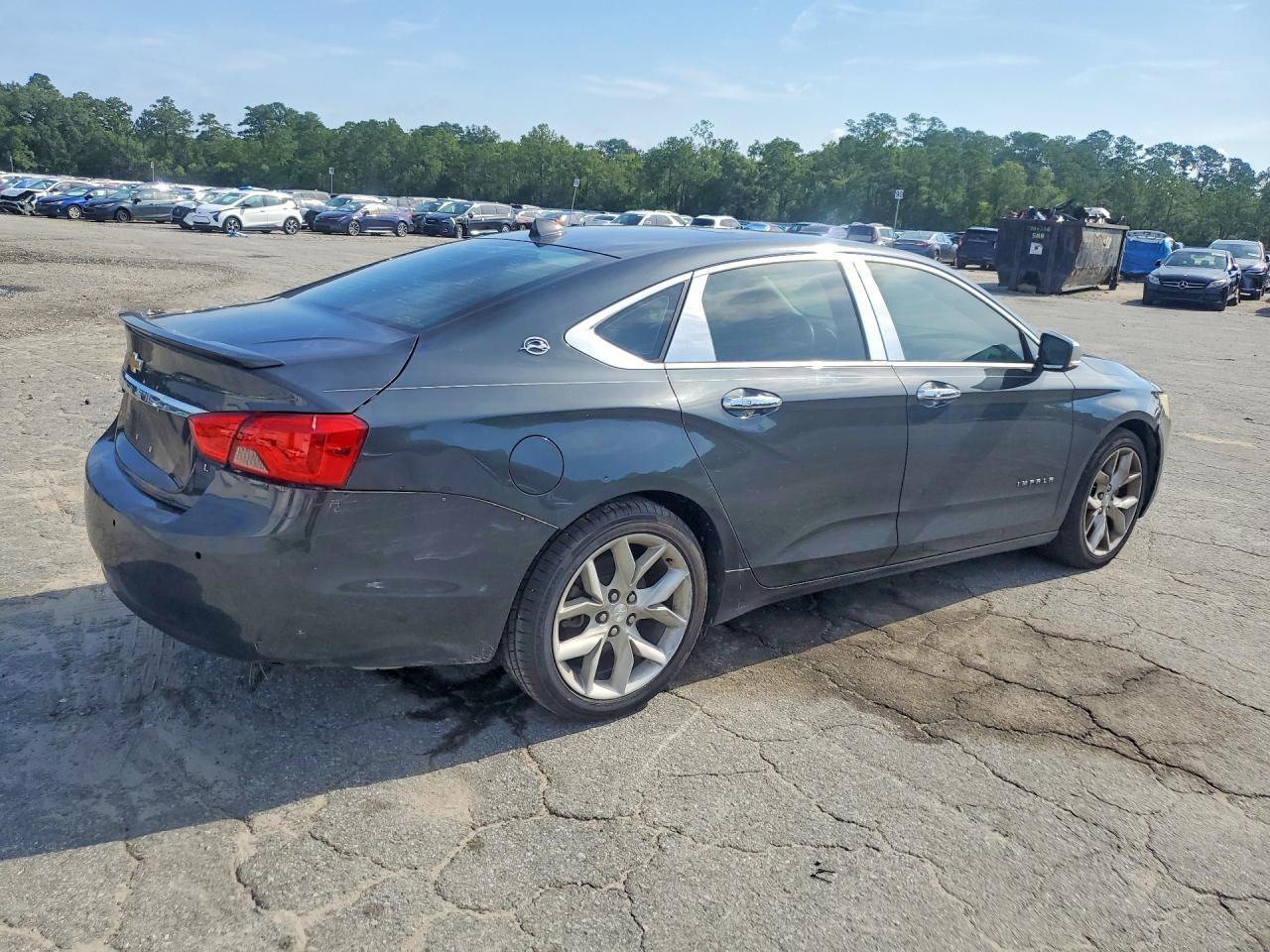 2014 Chevrolet Impala Lt - Image 3
