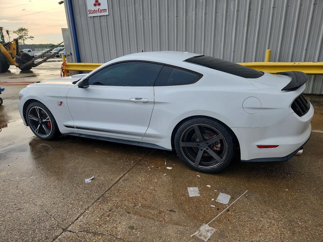 2016 Ford Mustang Gt - Фото 2