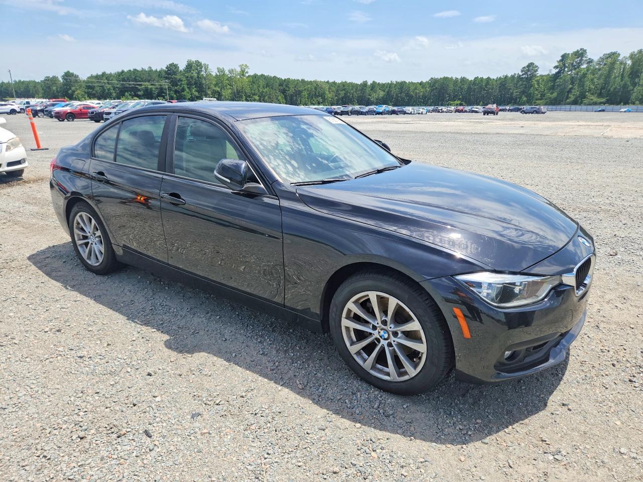 2018 BMW 320 I - Image 4
