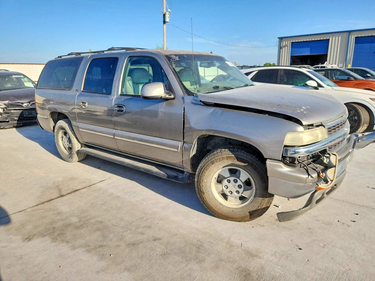 2002 Chevrolet Suburban K1500 - Фото 4