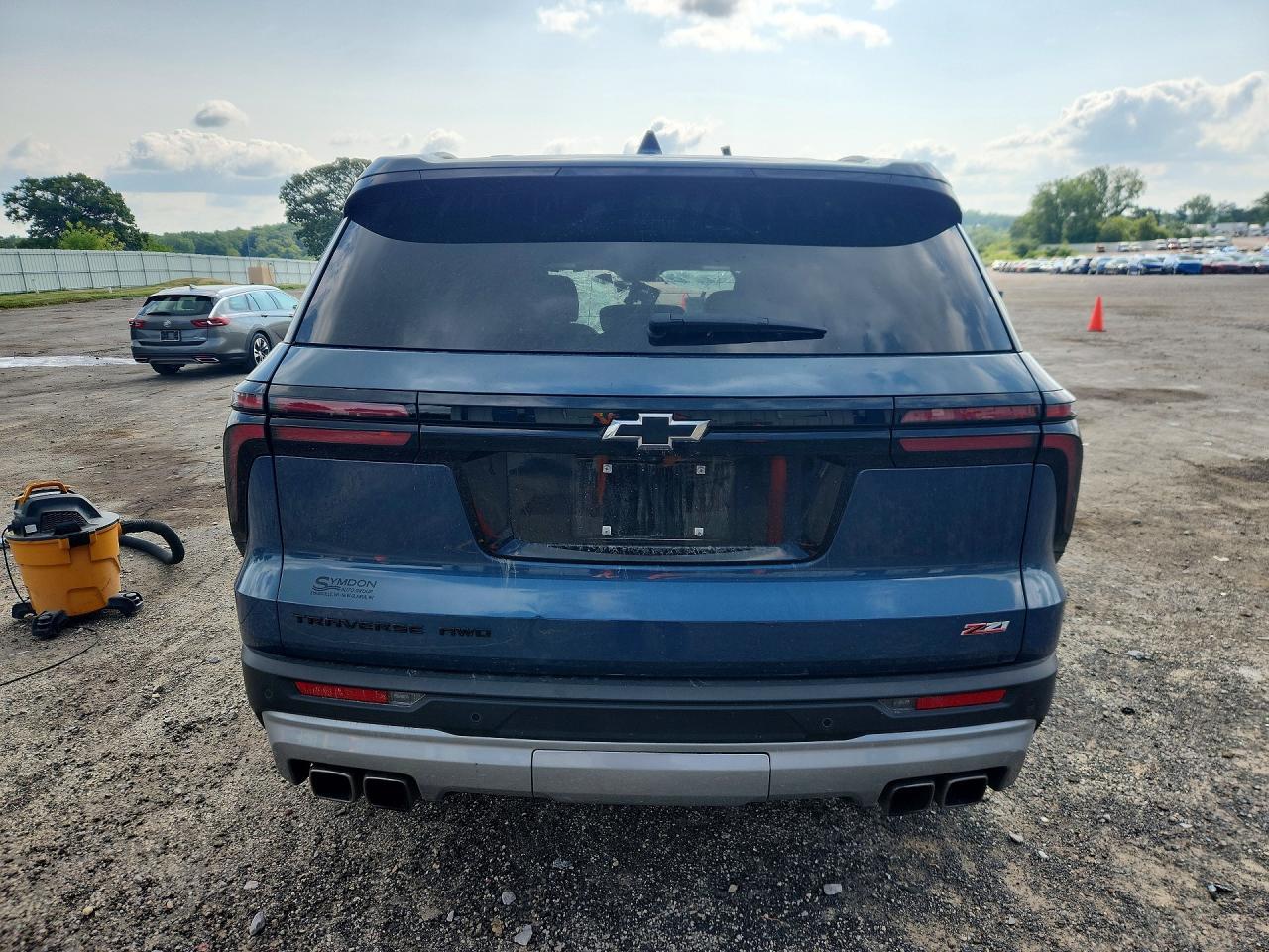 2024 Chevrolet Traverse Lt Z71 - Image 6