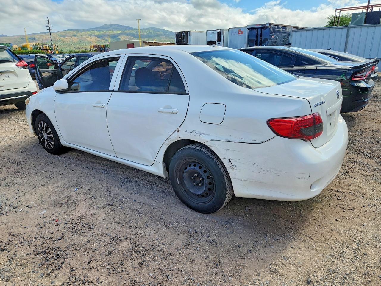 2010 Toyota Corolla - Фото 2
