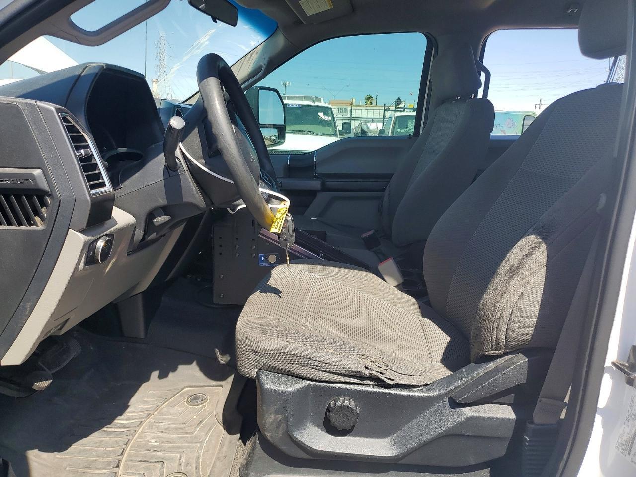 2017 Ford F250 Super Duty - Фото 7