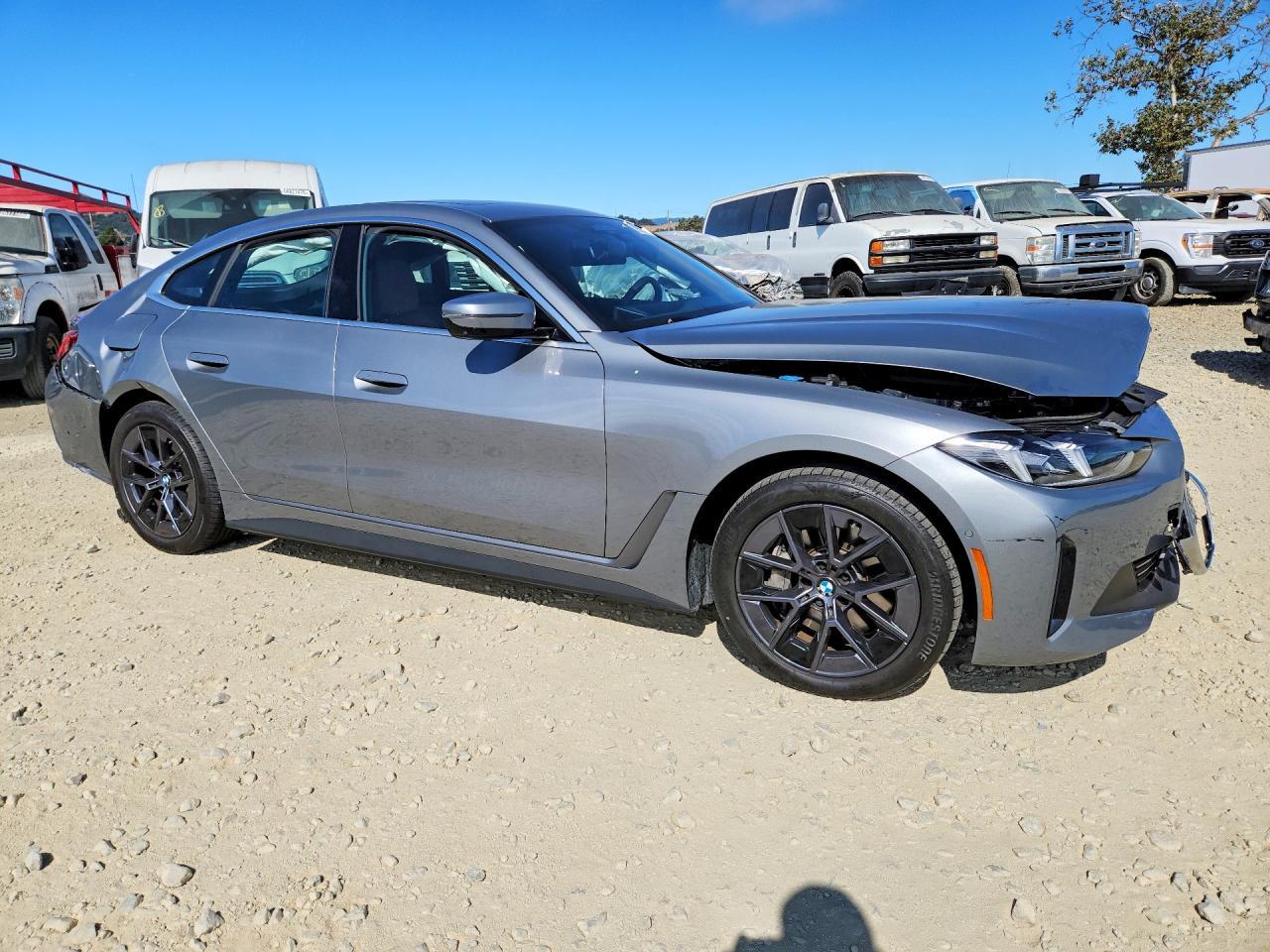 2025 BMW I4 Edrive 40 - Фото 4