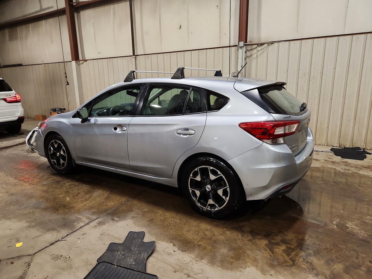 2017 Subaru Impreza - Фото 2