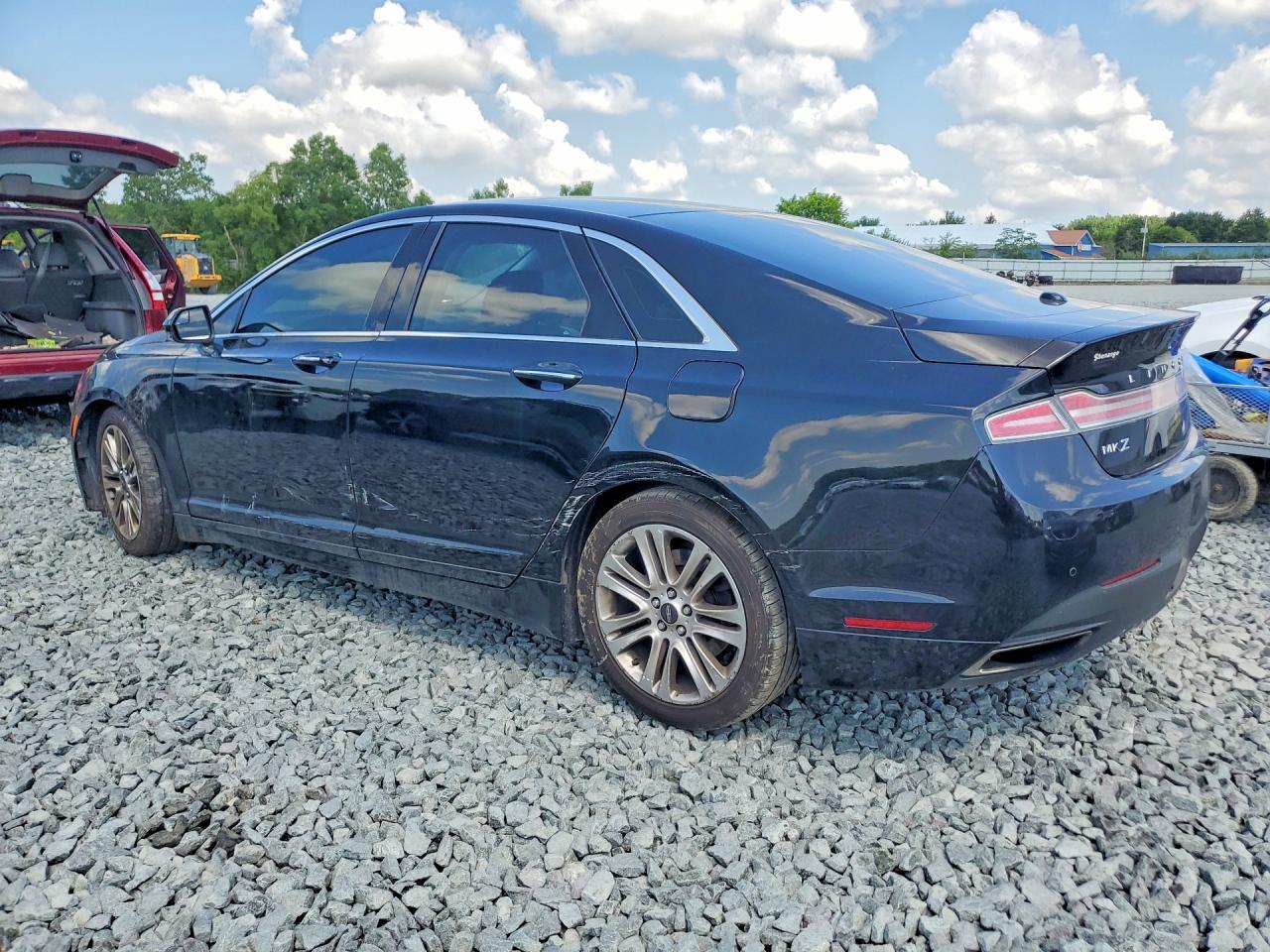 2016 Lincoln Mkz Black Label - Image 2