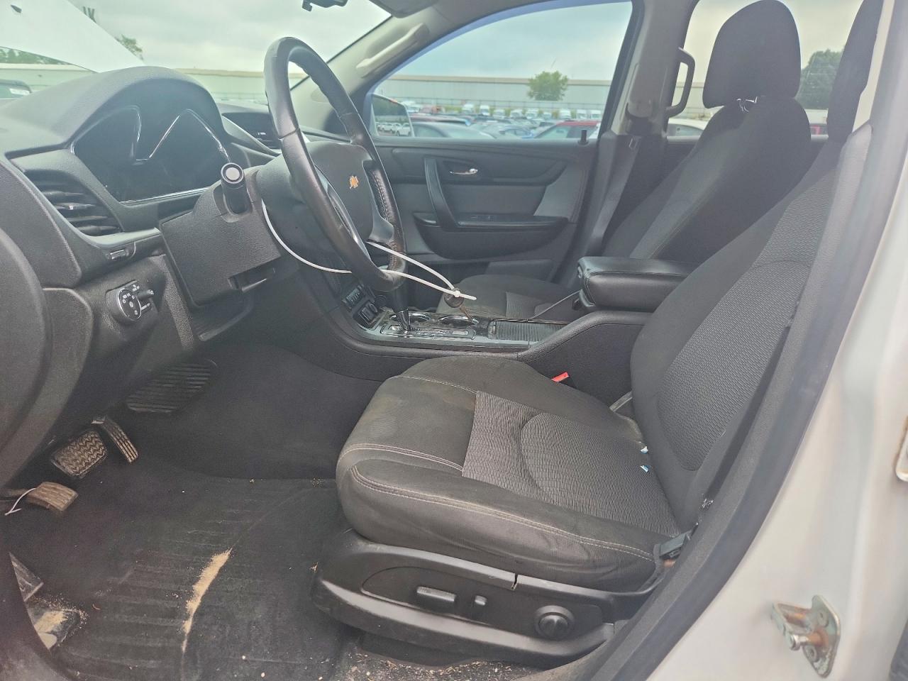 2016 Chevrolet Traverse Lt - Фото 7