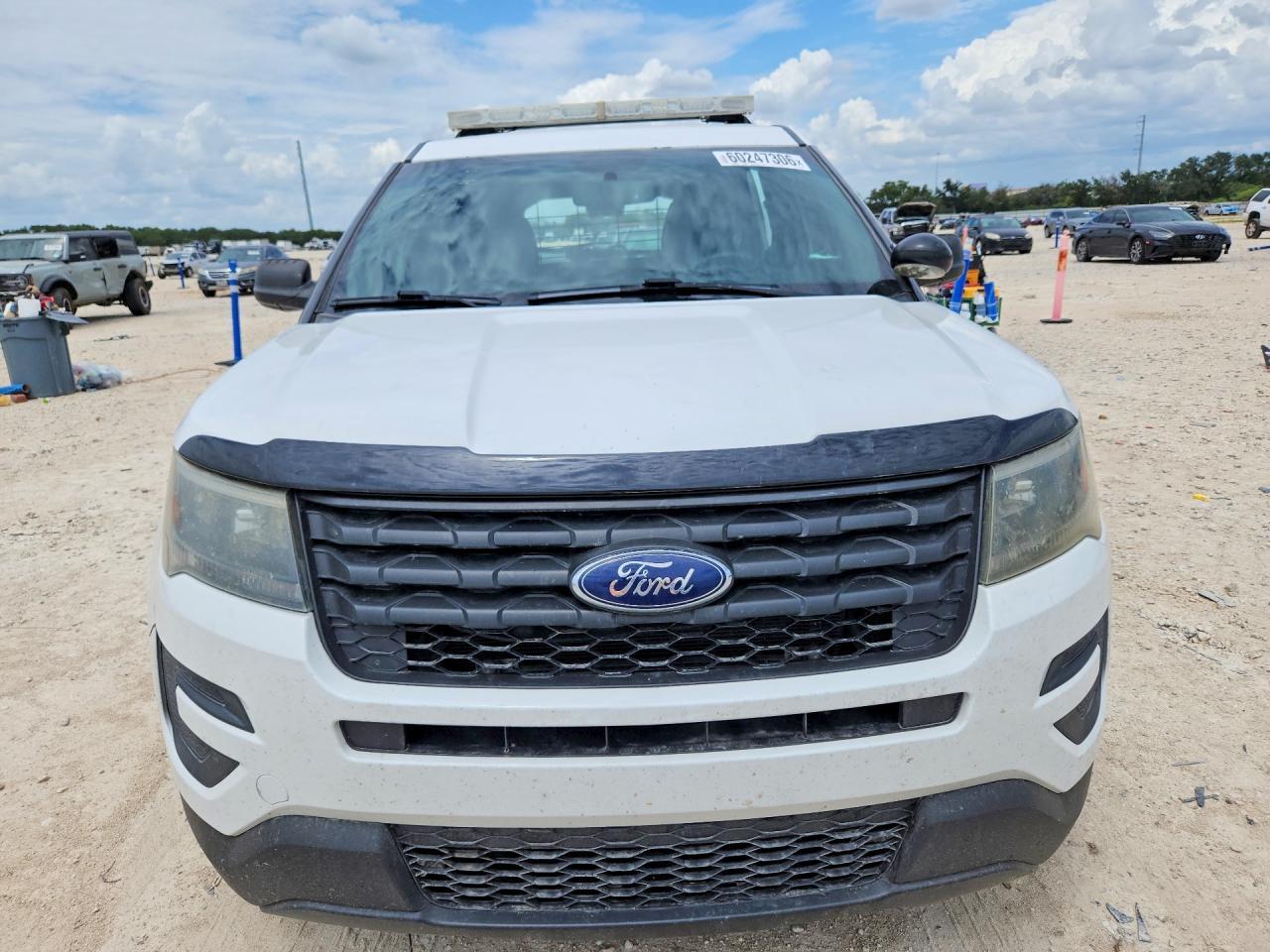2017 Ford Explorer Police Interceptor - Фото 5