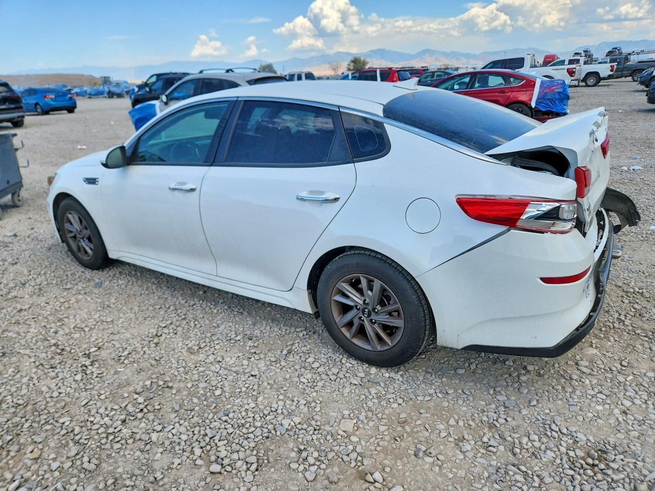 2020 Kia Optima Lx - Фото 2