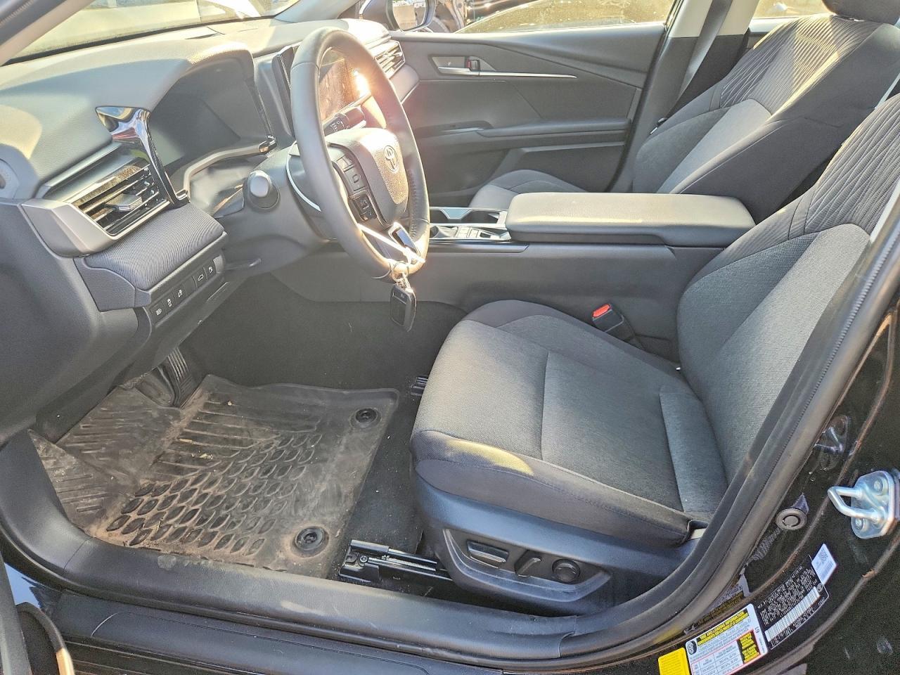 2026 Toyota Camry Le - Image 7