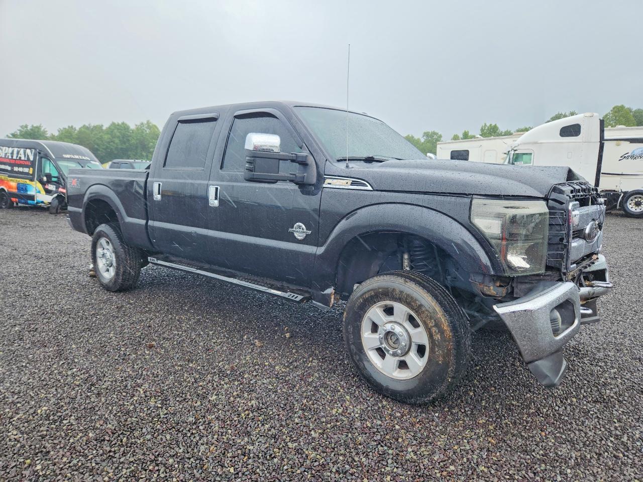 2011 Ford F250 - Фото 4