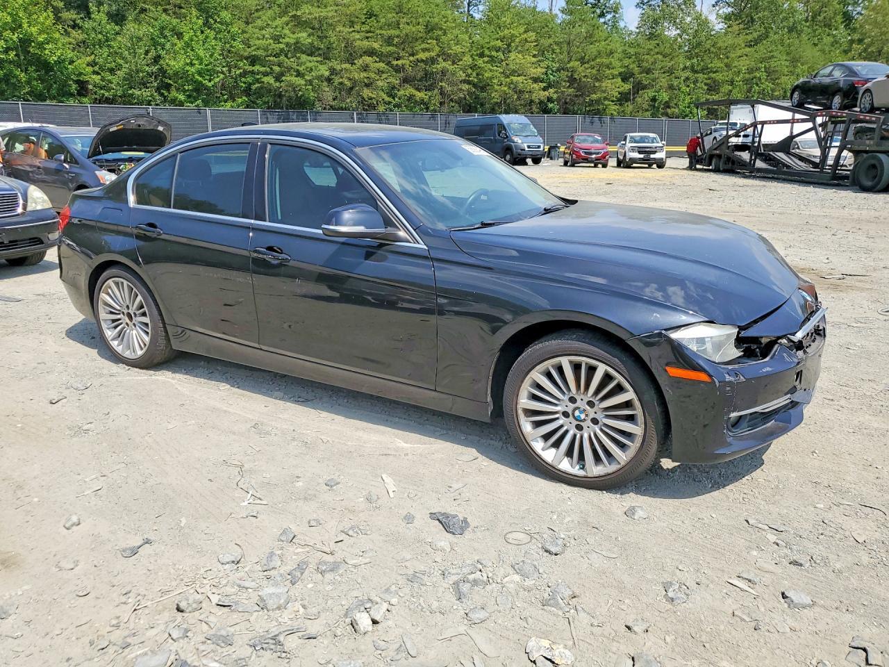 2013 BMW 328 Xi Sulev - Image 4