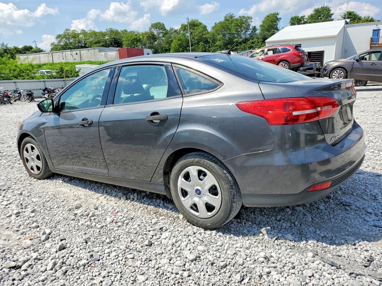 2018 Ford Focus S - Image 2