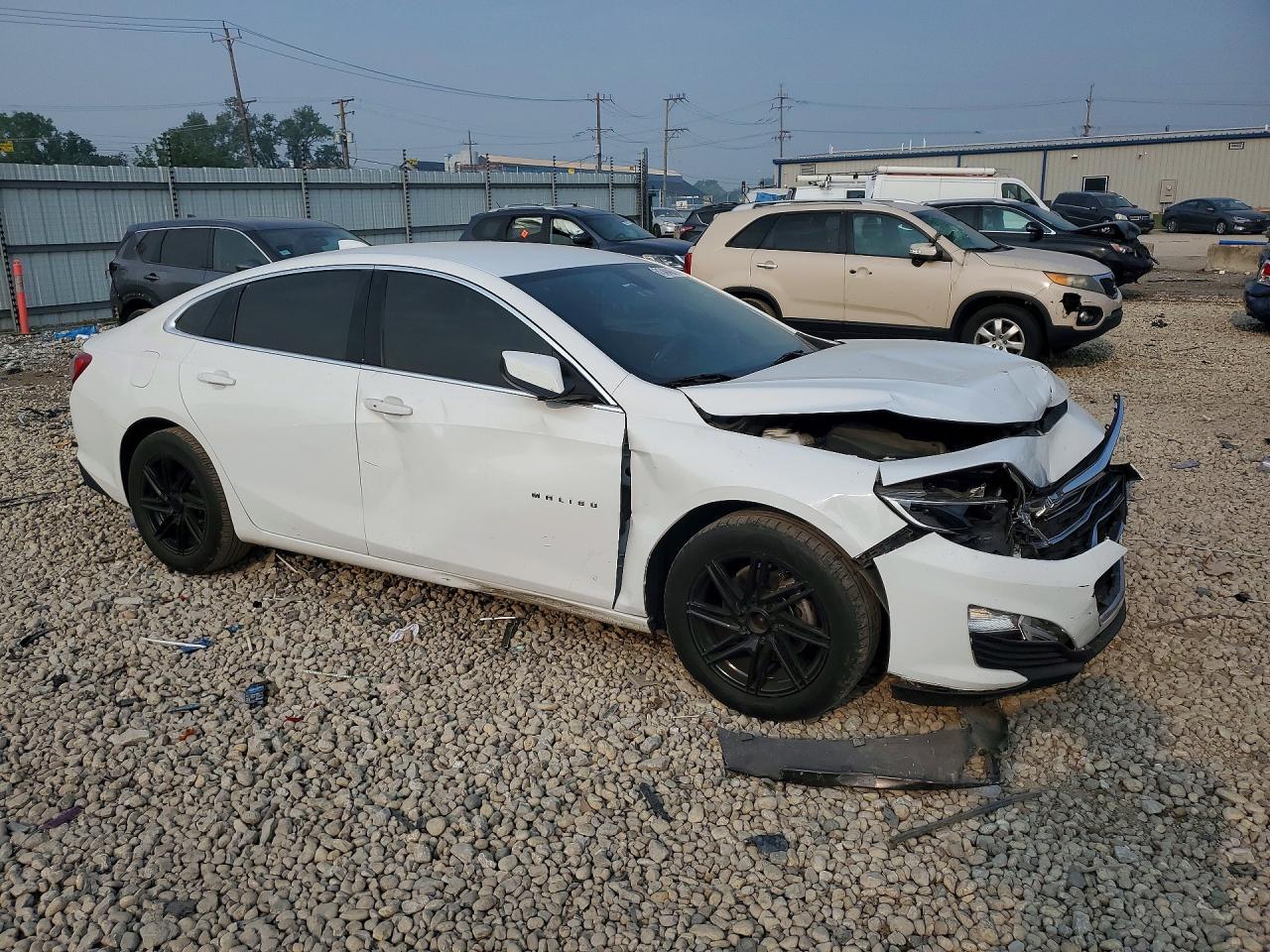 2020 Chevrolet Malibu Lt - Image 4