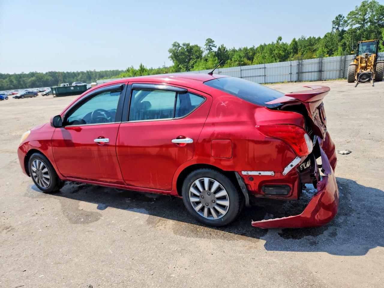 2014 Nissan Versa 1.6 S - Фото 2