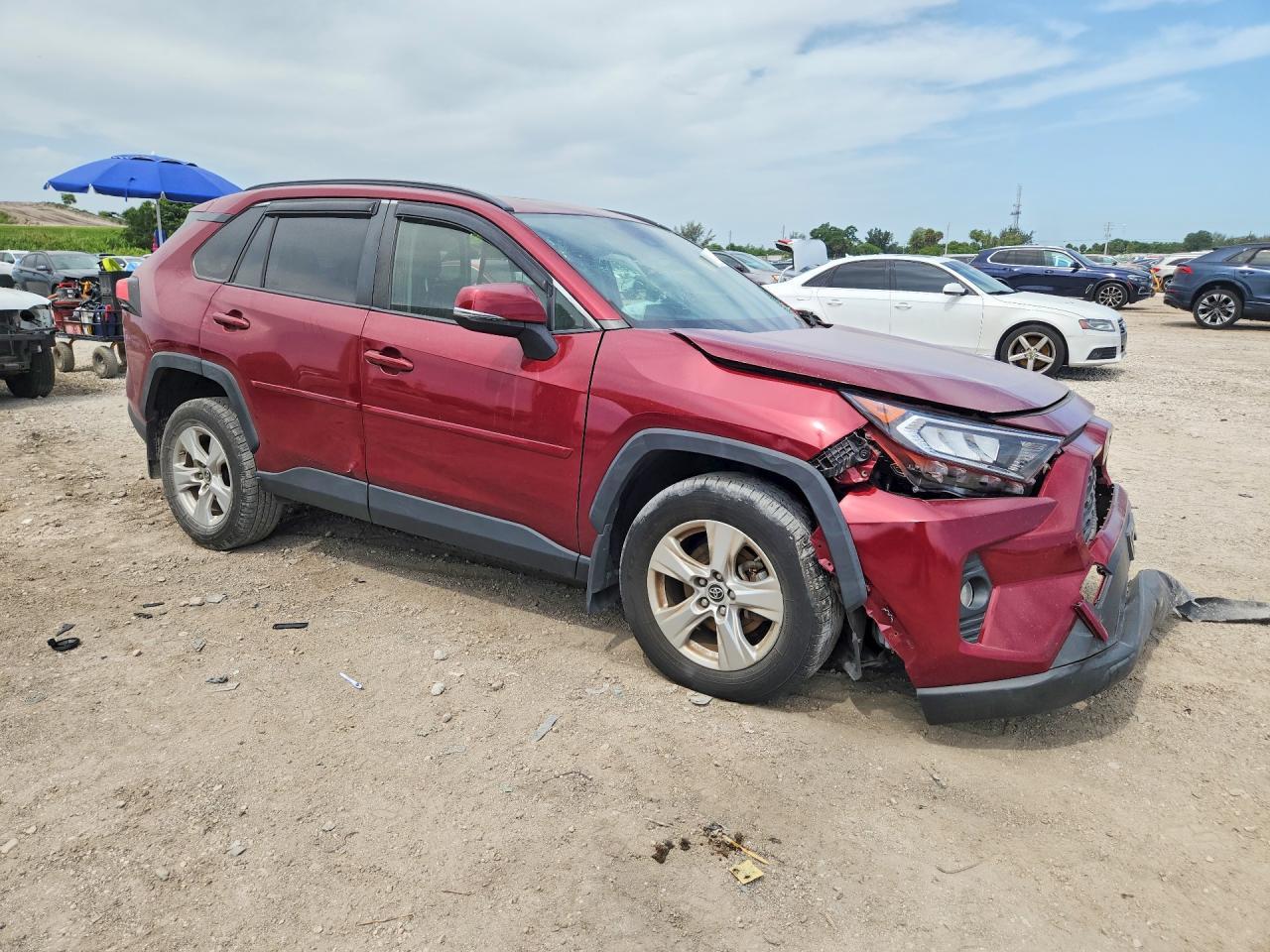 2019 Toyota Rav4 Xle - Image 4