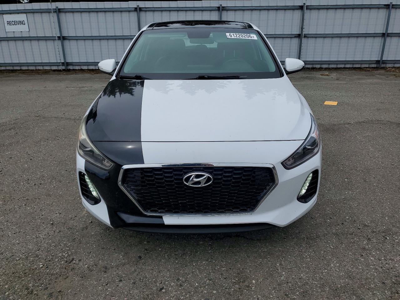 2019 Hyundai Elantra Gt Base - Image 5