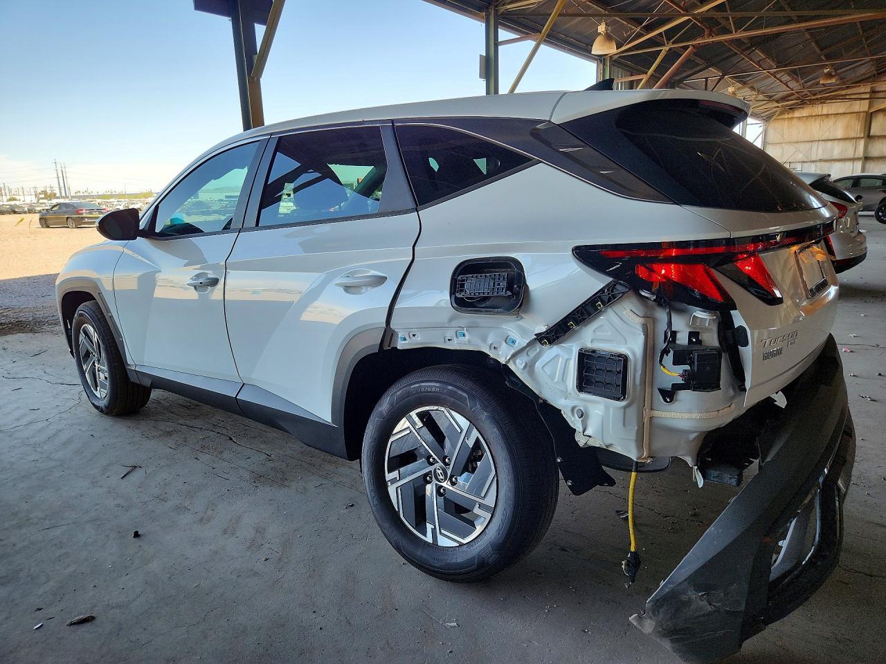 2026 Hyundai Tucson Blue Se - Image 2
