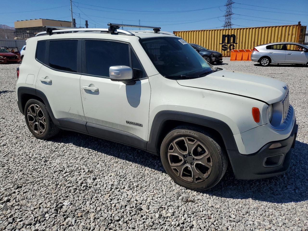 2017 Jeep Renegade Limited - Image 4