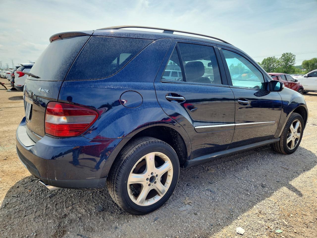 2008 Mercedes-Benz Ml 350 - Image 3
