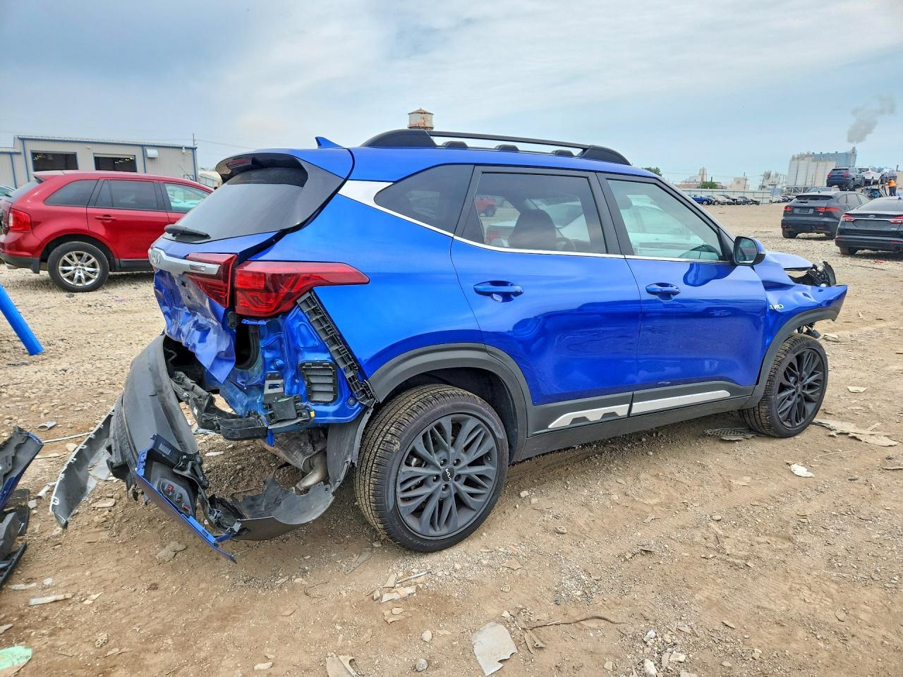 2022 Kia Seltos Nightfall - Image 3