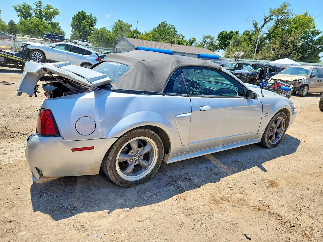 2004 Ford Mustang Gt - Фото 3