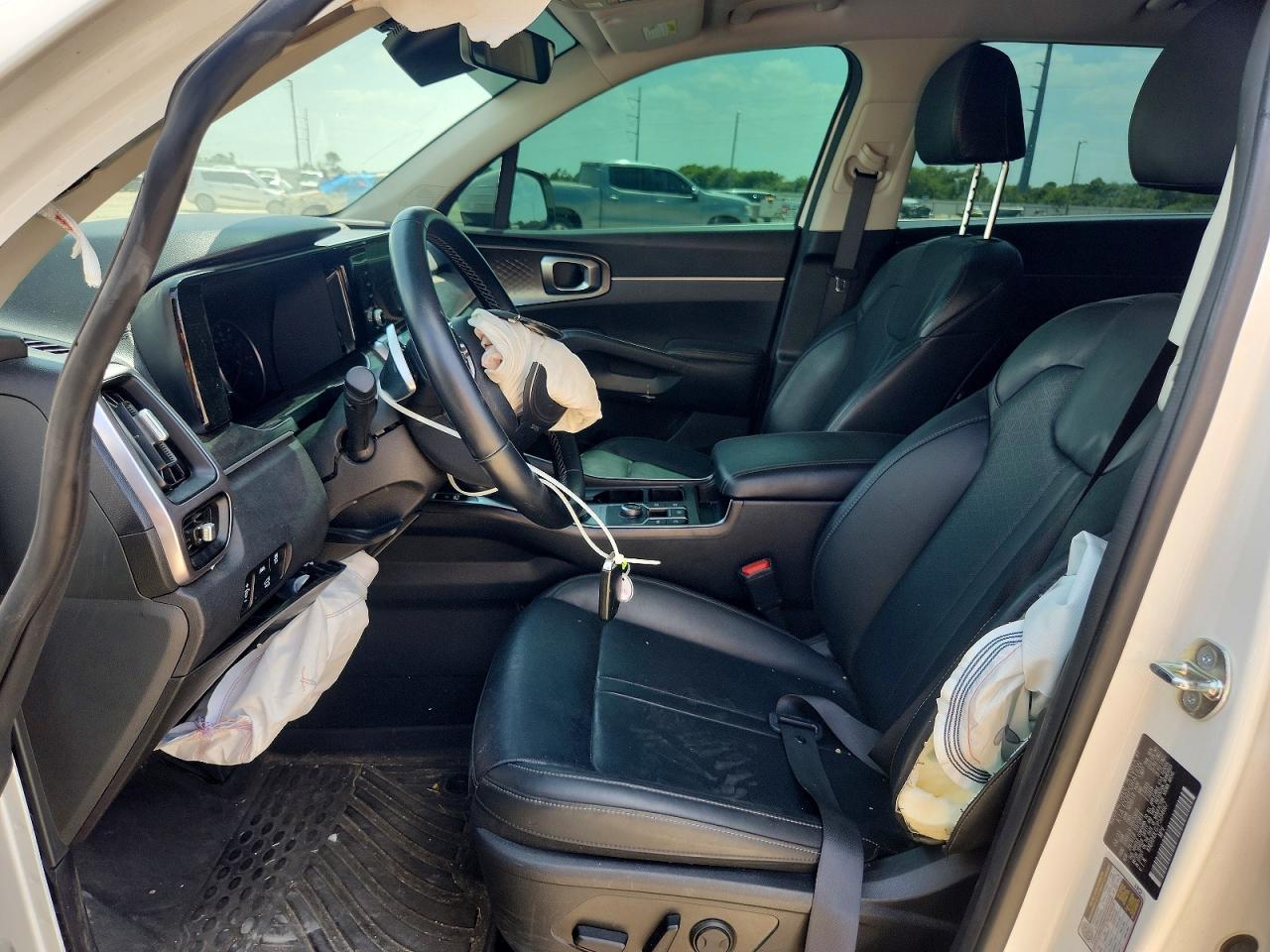 2023 Kia Sorento Ex - Image 7