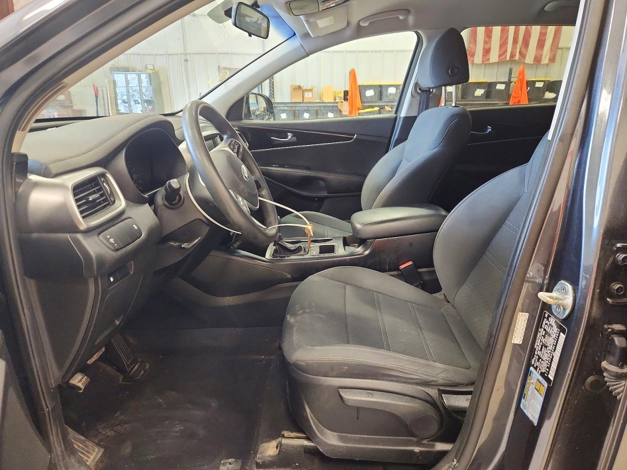 2020 Kia Sorento S - Фото 7