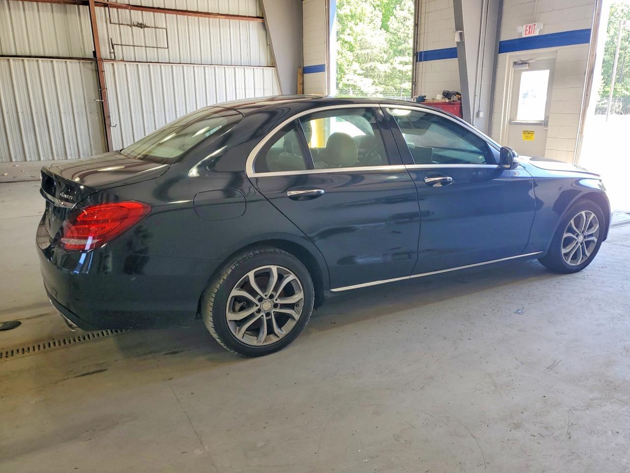 2015 Mercedes-Benz C 300 4Matic - Фото 3